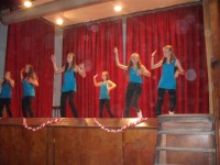 Kom�r L�szl� Eml�knap �s Kultur�lis Tal�lkoz�